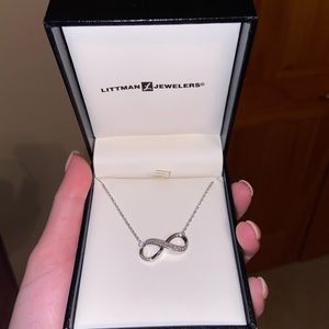 Littman Jewlers sterling silver infinity necklace